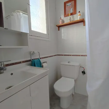 Cozy House Retreat Near Menorca Beaches Lägenhet *